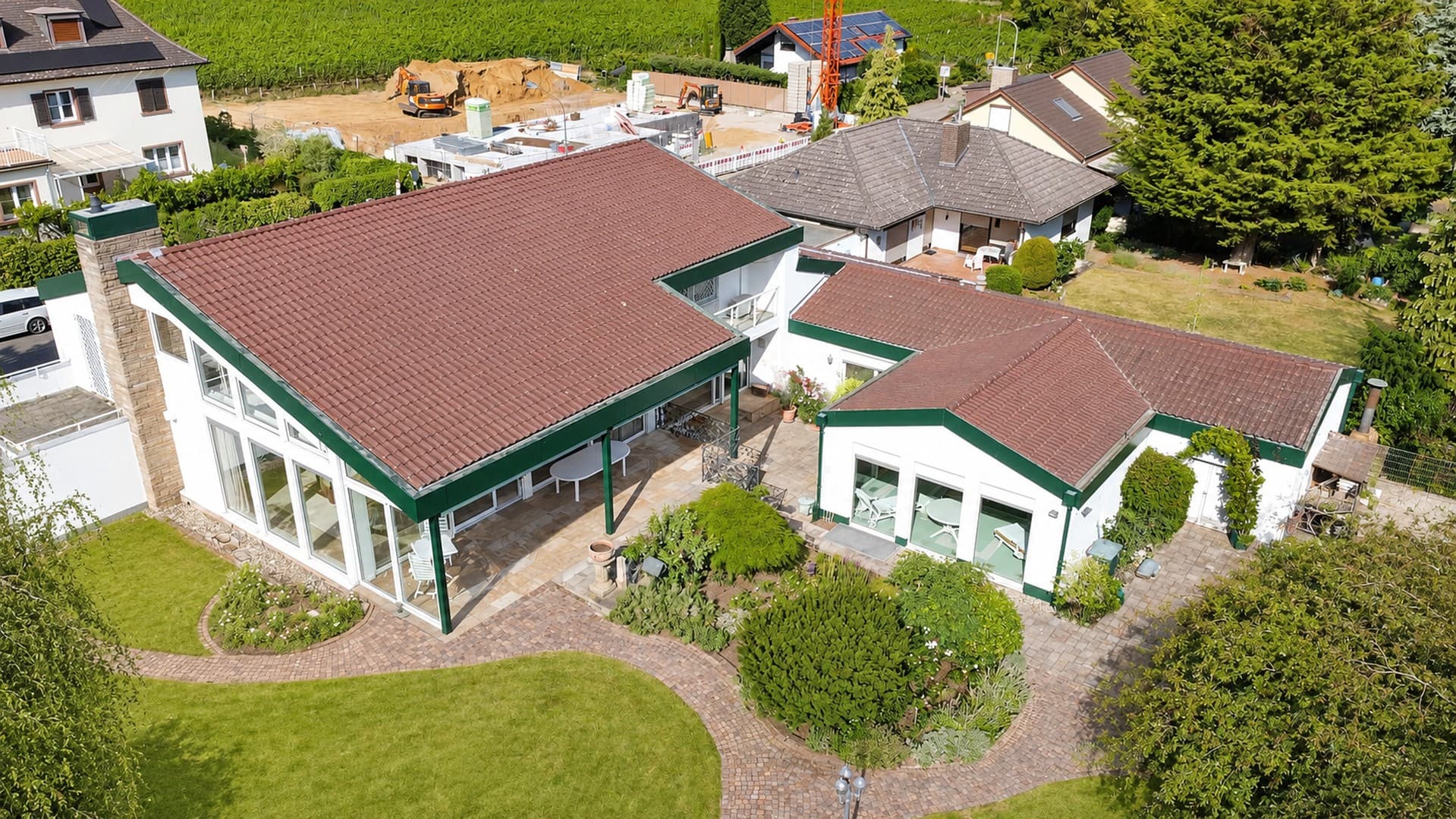 Neustadt Haardt TOP Lage - Großzügiges Einfamilienhaus mit Schwimmbad