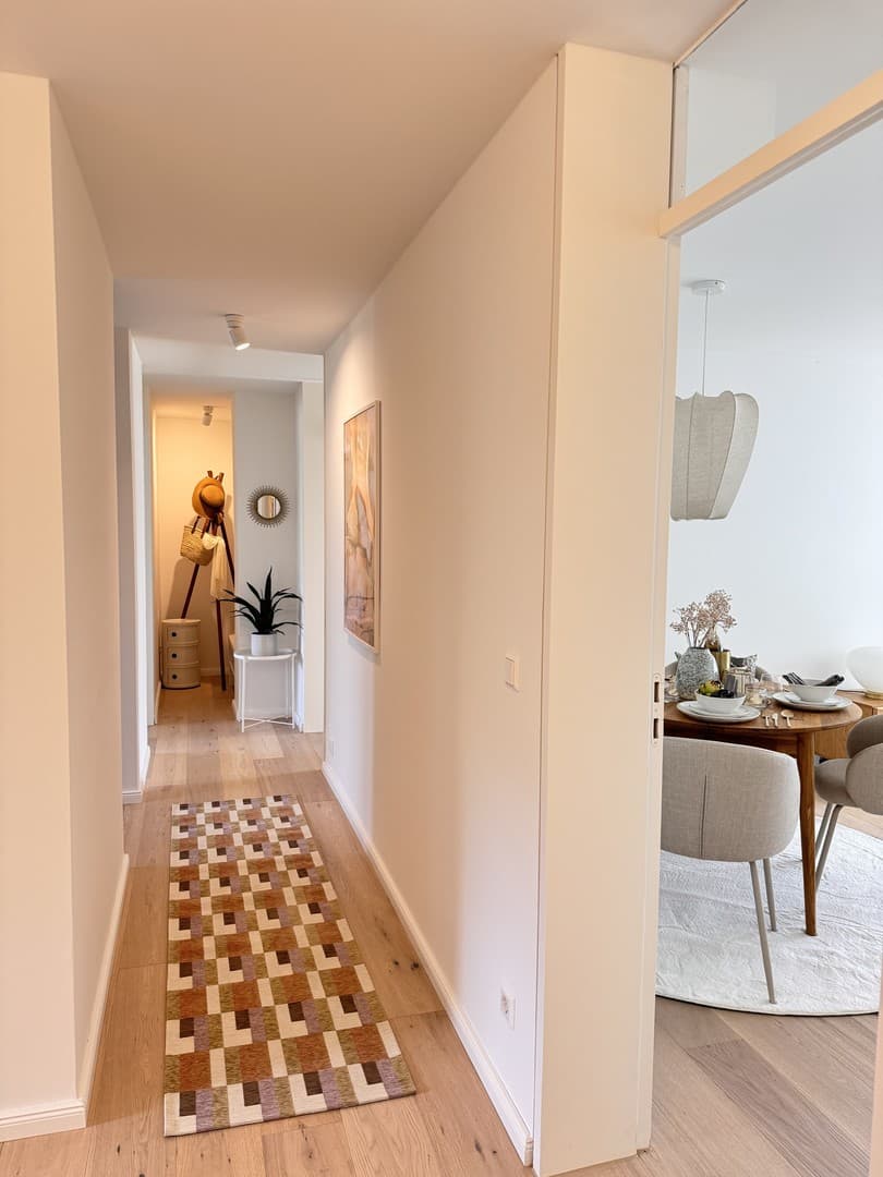 Bezaubernde 3-Zimmer-Wohnung: Erstbezug nach stilvoller Sanierung