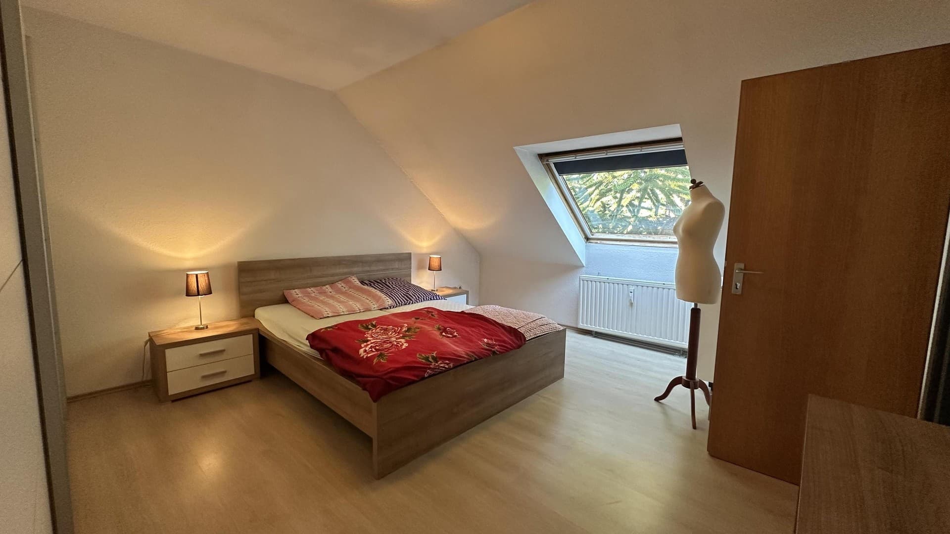 Ruhige Wohnung im grünen in einem 3 Familienhaus