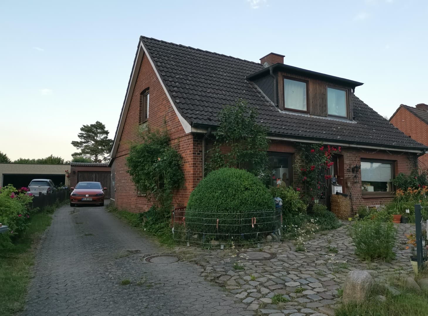 Haus mit großem Bauerngarten auf ca. 1.200 m² Grundstück – Hamfelde Krs. Hzgt. Lauenburg bei Trittau