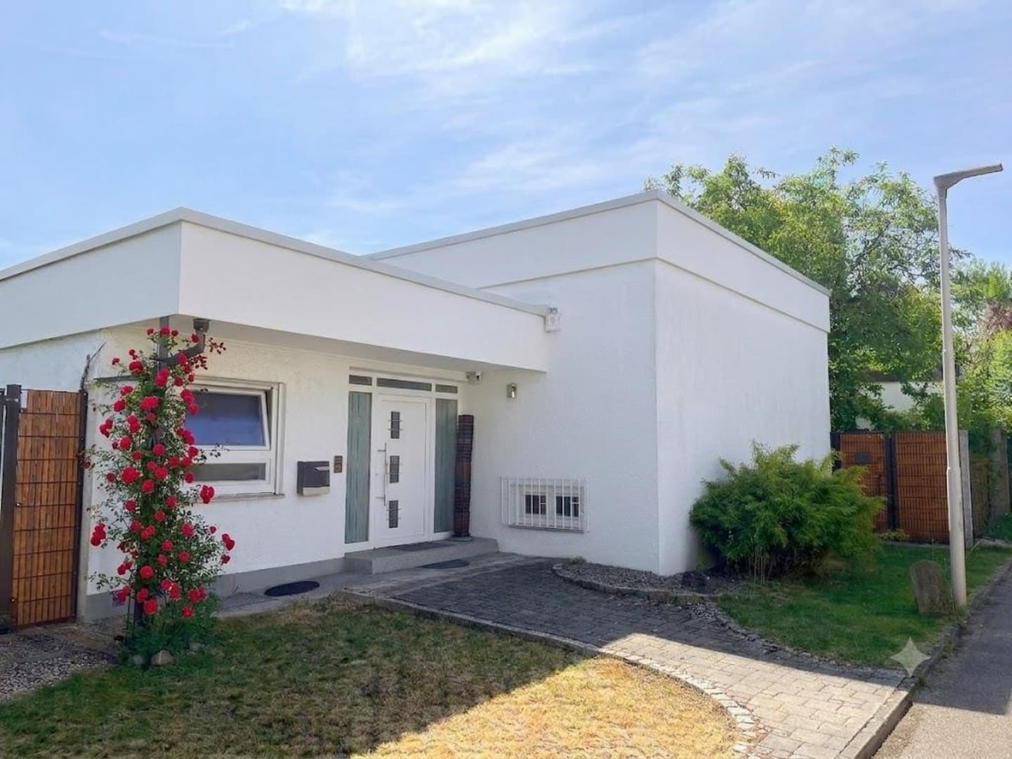 Freistehendes Einfamilienhaus in Offenburg-Hildboltsweier