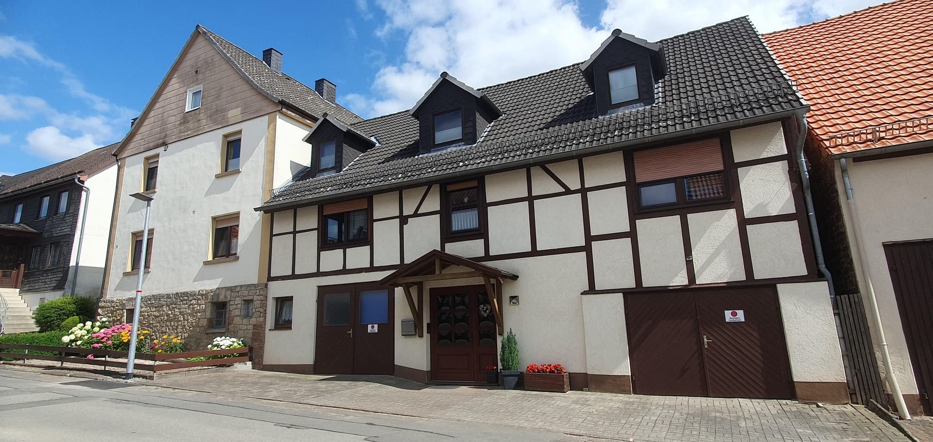 Zweifamilienhaus in Waldeck