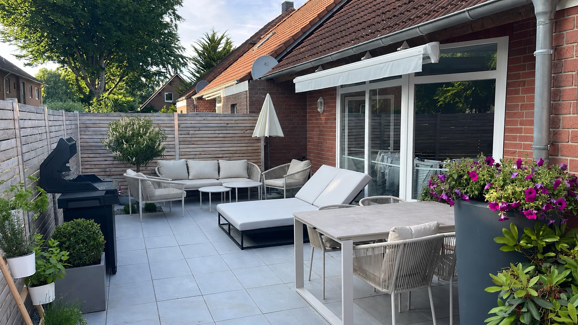 Modernisiertes Kettenhaus | 120 m² | 4 Zimmer | Keller | Garage | 429.000€