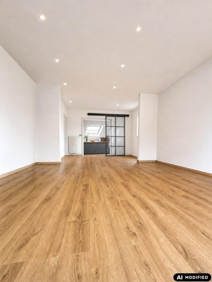 Hochwertig sanierte 3-Raum DG-Wohnung - Balkon & ruhige Lage in Wilkau-Haßlau Stadtgrenze Zwickau