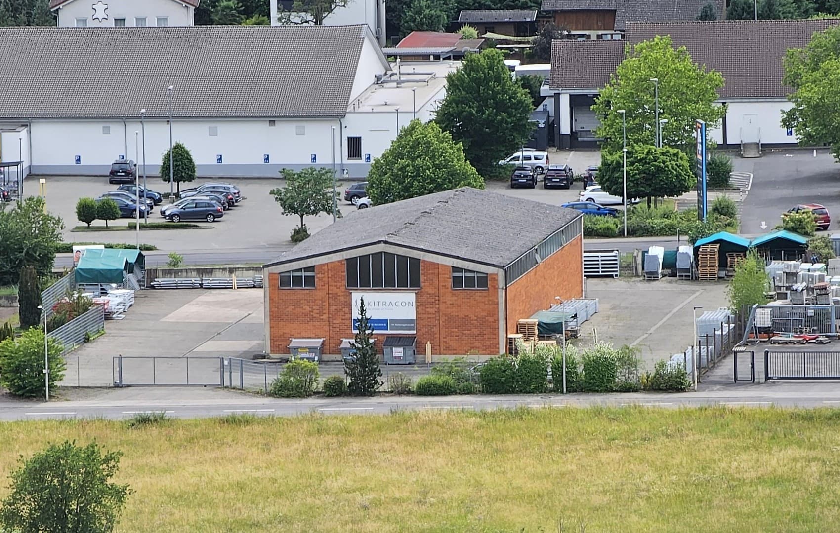 Werkstatt-/Produktionshalle mit Hallenkran + umzäuntem Hof (2.200 m²) – provisionsfrei, Untermain