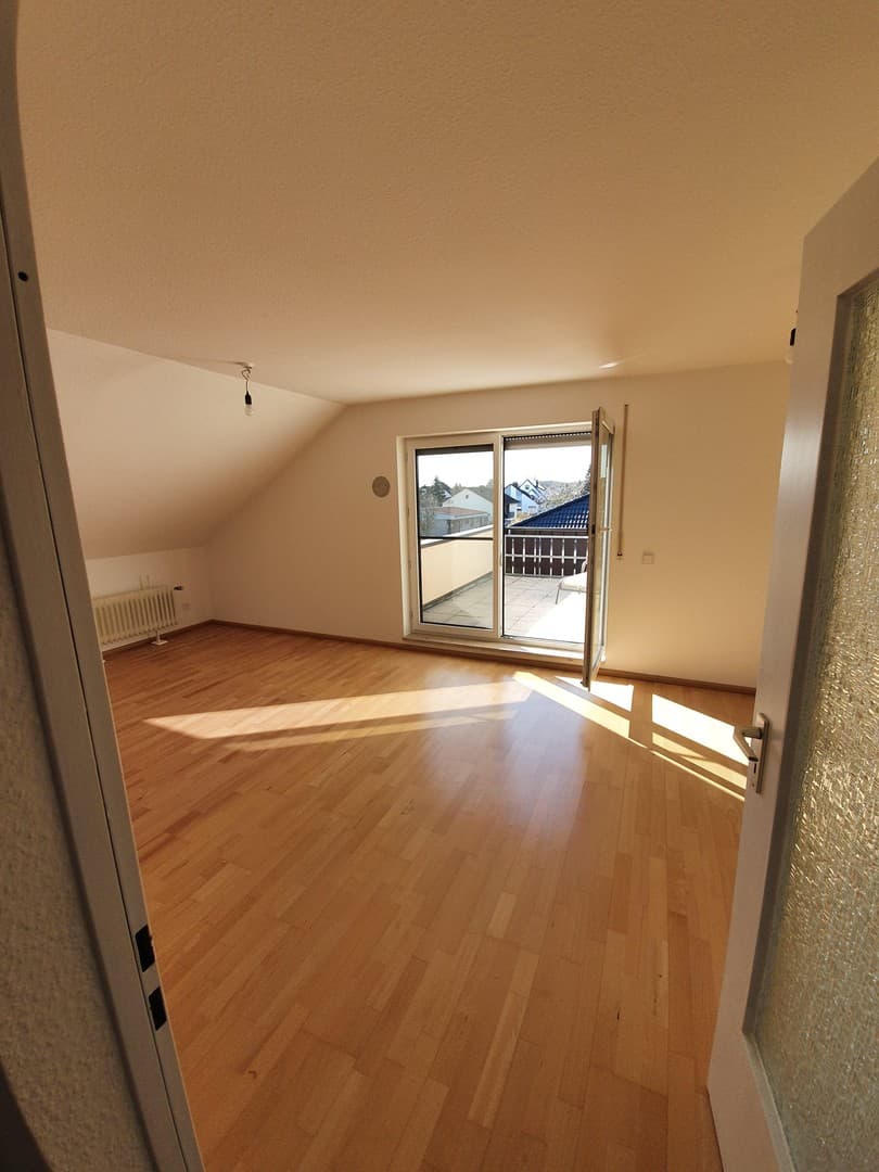 Gemütliche 3-Zimmer-Dachgeschosswohnung in Großenseebach