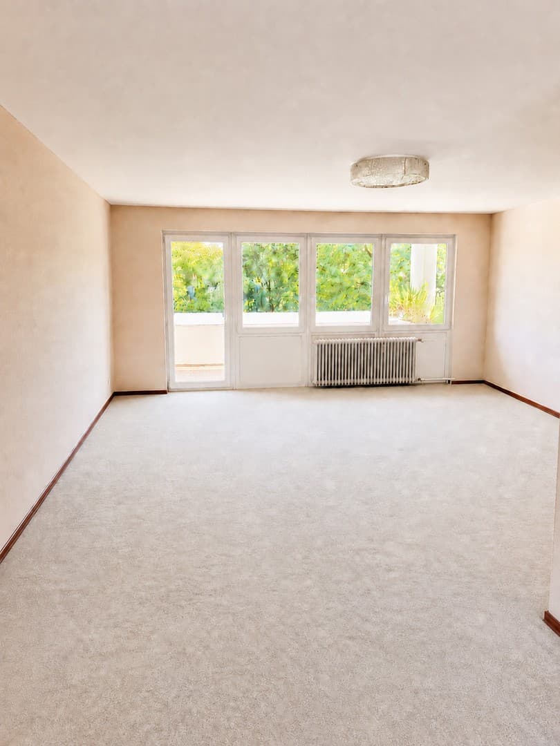 Großzügig wohnen. Grün blicken! 3,5 Zimmer 102m² Fellbach-Schmiden Stuttgart, Tiefgaragenstellplatz