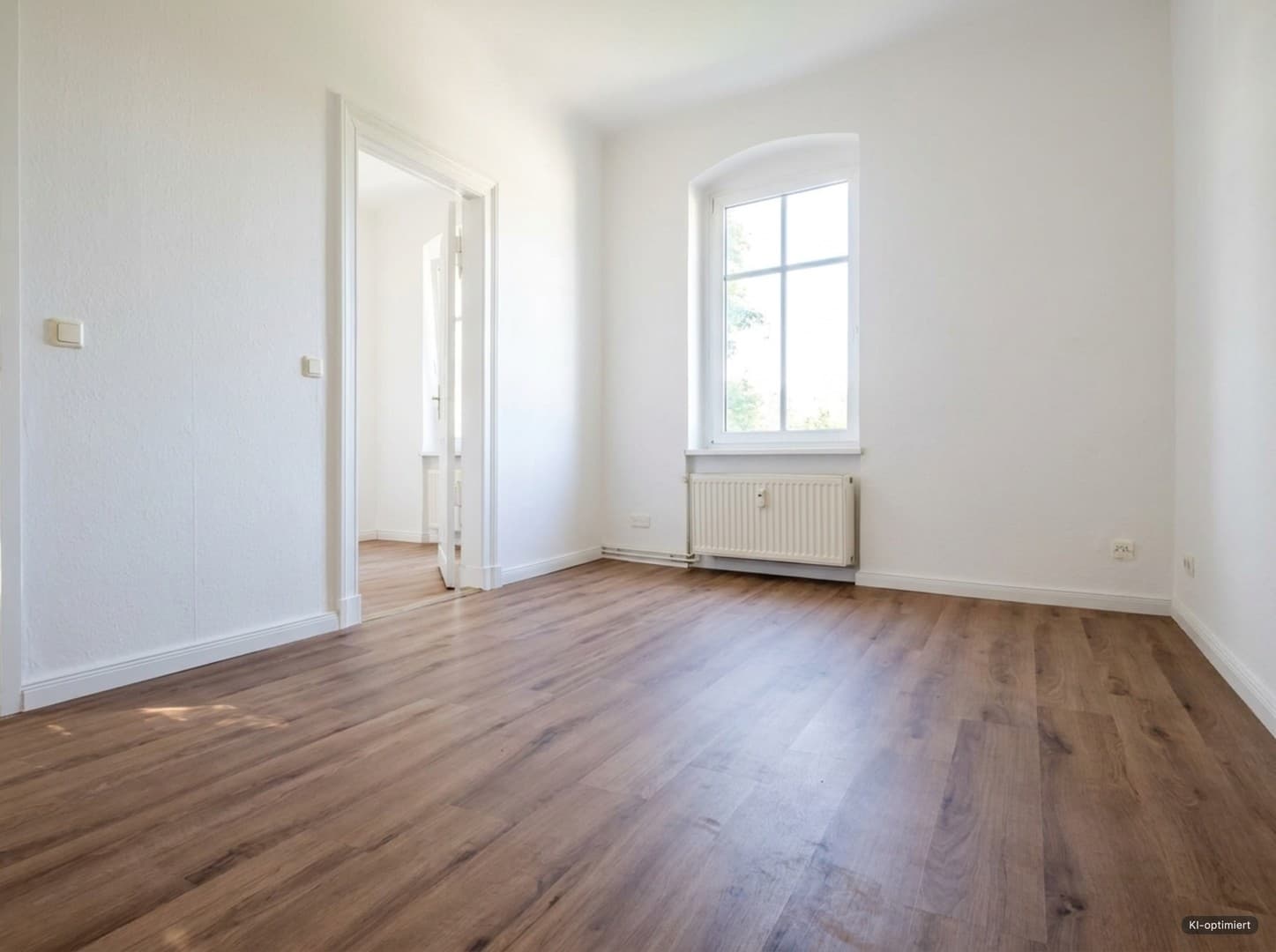 Helle und schöne 2-Zimmerwohnung im 2. OG- Erstbezug nach Renovierung