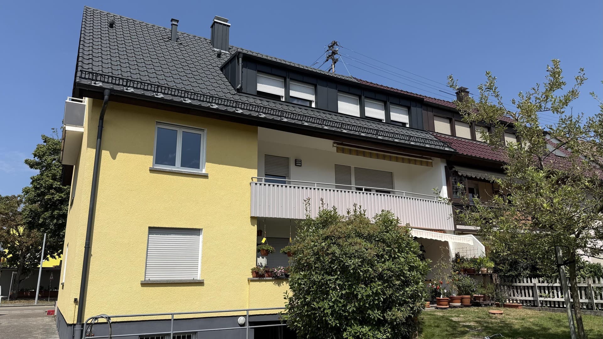 Großzügige 4-Zimmer-Dachgeschosswohnung mit Balkon und neuem Bad