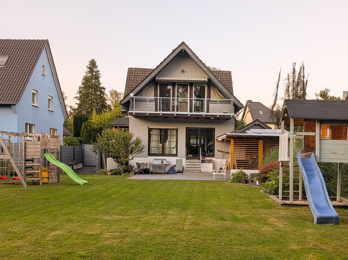 Provisionsfrei: Freist. EFH auf 1.416 m² – seltenes großes Grundstück, zentrale Lage in Hennef