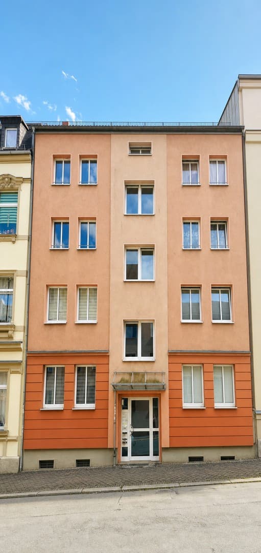 Über den Dächern von Plauen - 2-Raum-Wohnung mit Balkon und Kellerabteil