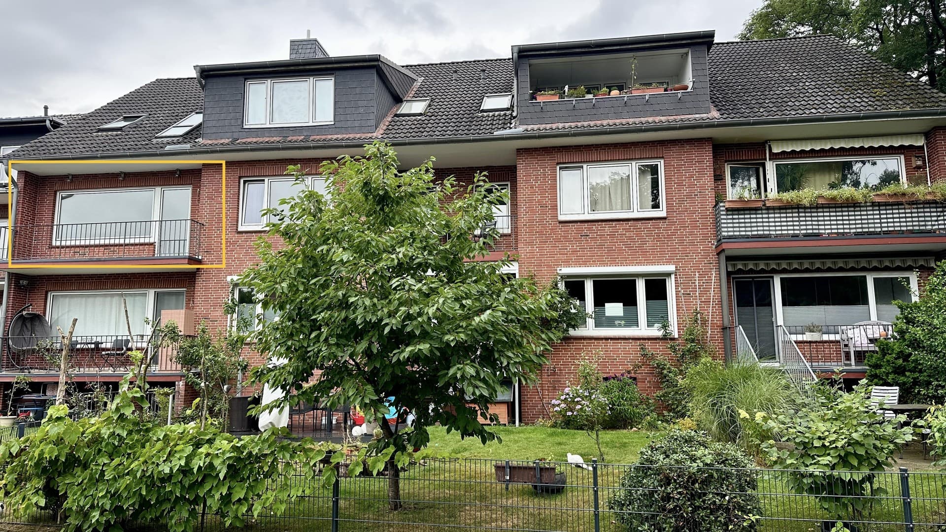 Helle 3-Zimmer-Wohnung mit Balkon & eigenem Stellplatz *** von privat