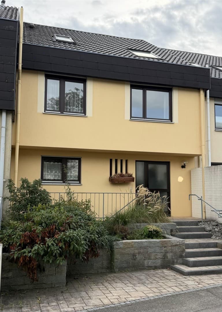 Radolfzell Stadt. Kein Durchgangsverkehr. Neues Dach.