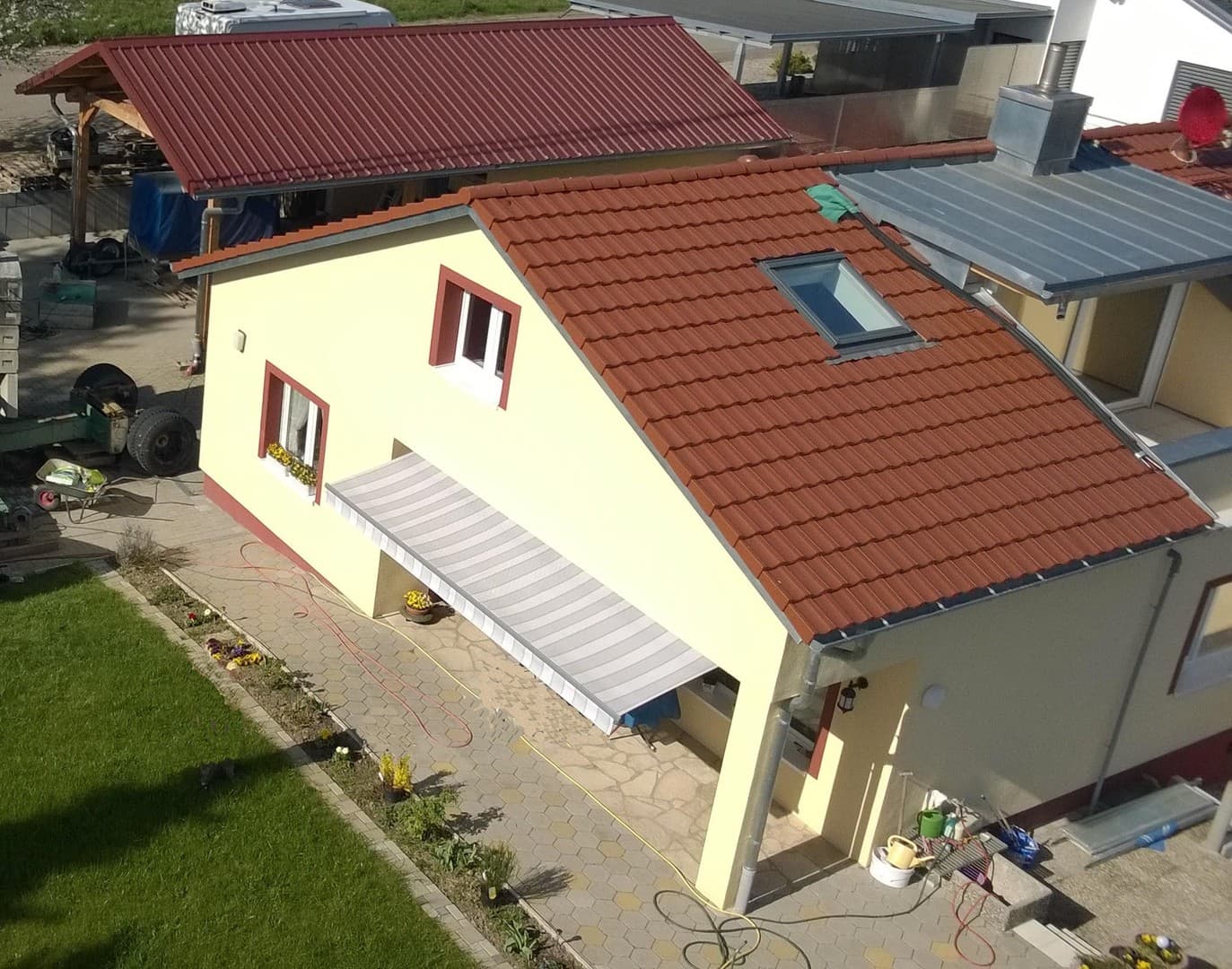 Mundingen vielseitige ETW+ELW+Carport+Hobbyräme & Terrasse