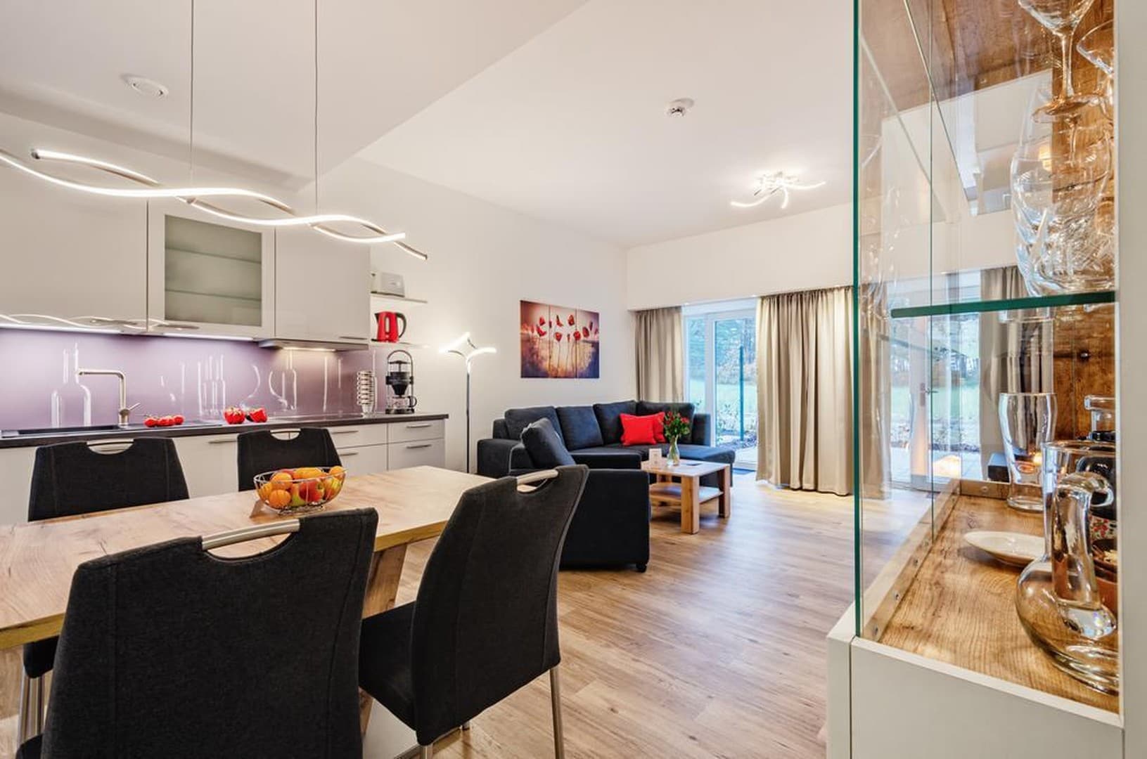 Provisionsfrei! Moderne Terrassen-Wohnung in Prora, 100 m zur Ostsee