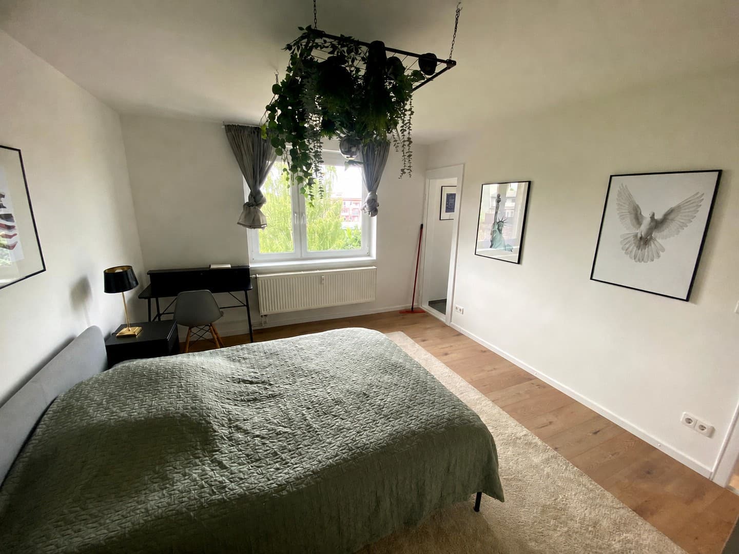Möblierte Wohnung - Nähe HNE