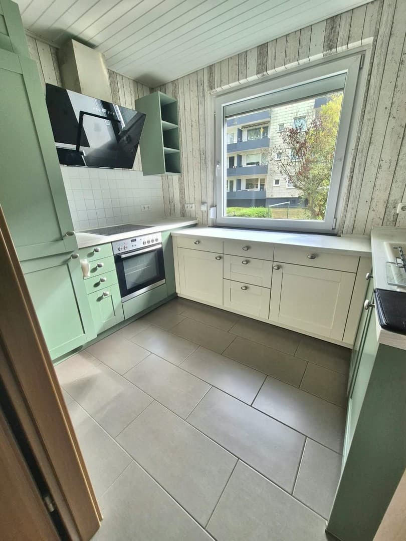 Modernisierte 4-Zimmer-Wohnung unweit des Ölpersees