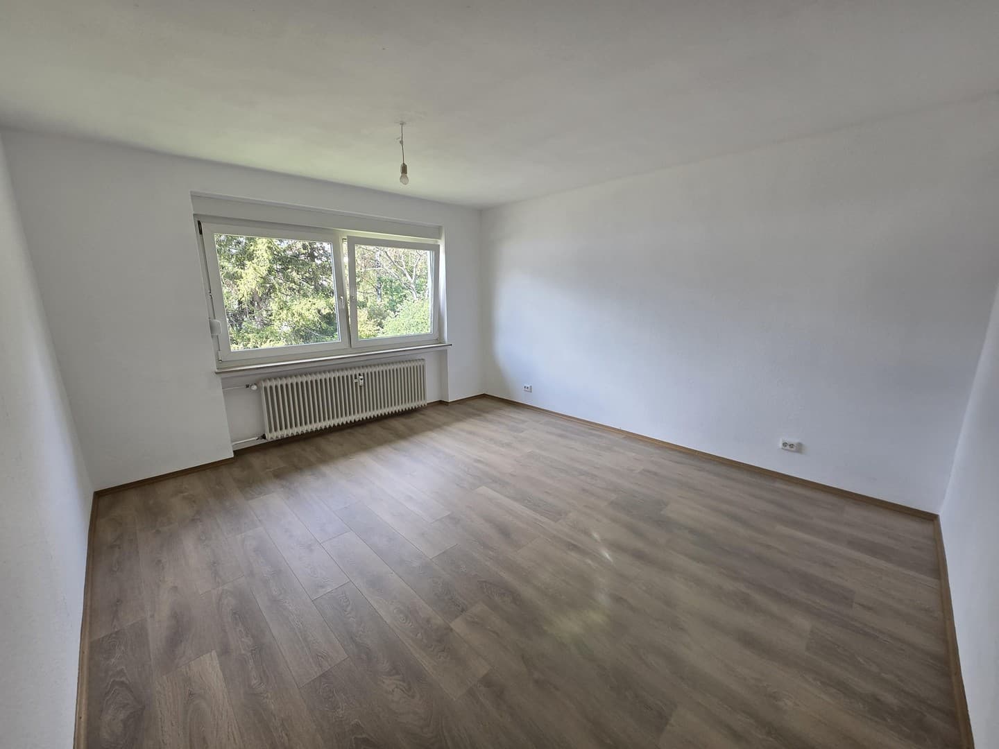 Helle, vollständig renovierte 3 Zimmerwohnung