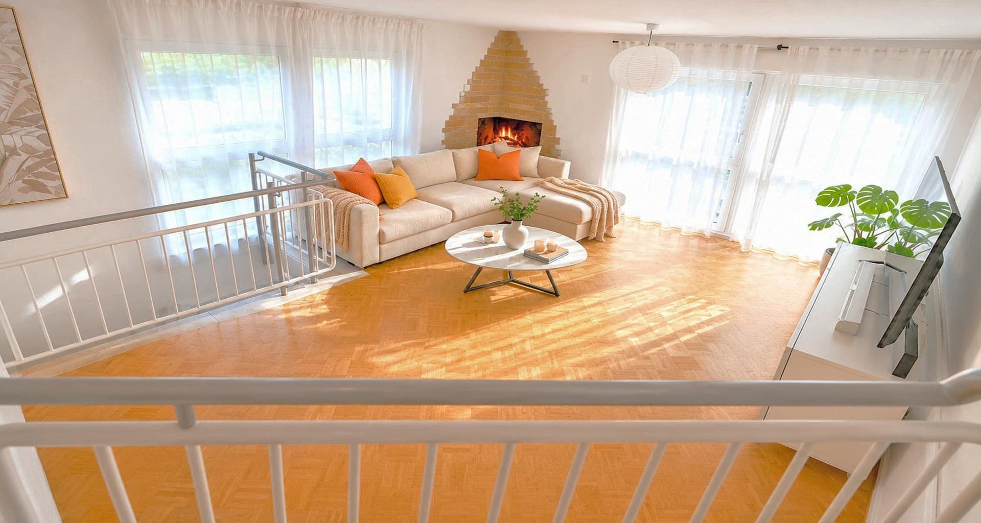 2-Etagen-Wohnung mit 2 Bädern, EBK, Terrasse, Balkon, PV-Anlage & 2 TG-Stellplätze