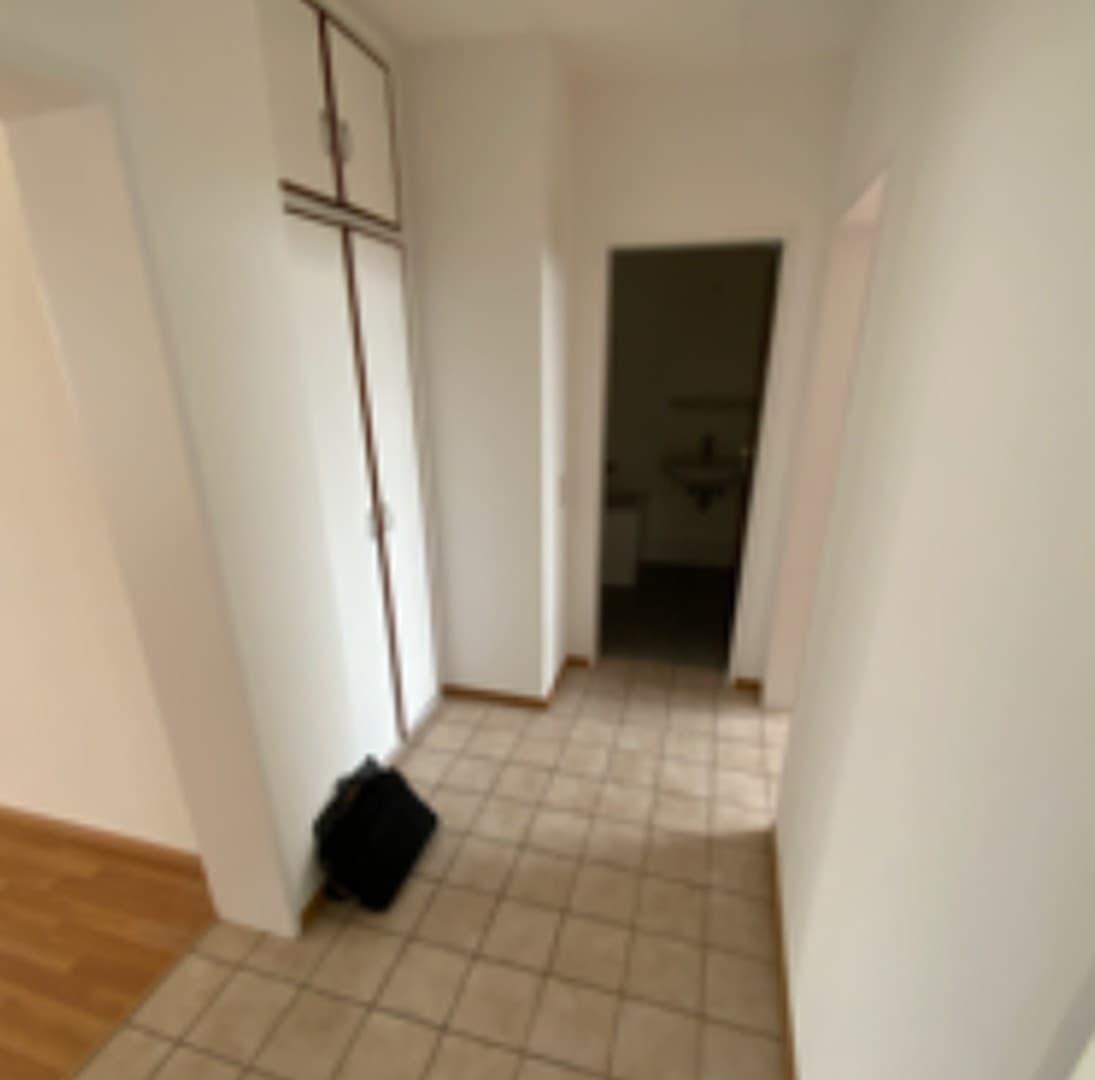 🌿 3 Zimmer auf 68 m² mit Balkon & Aufzug – 550 € Kaltmiete | ab 01.12.2026