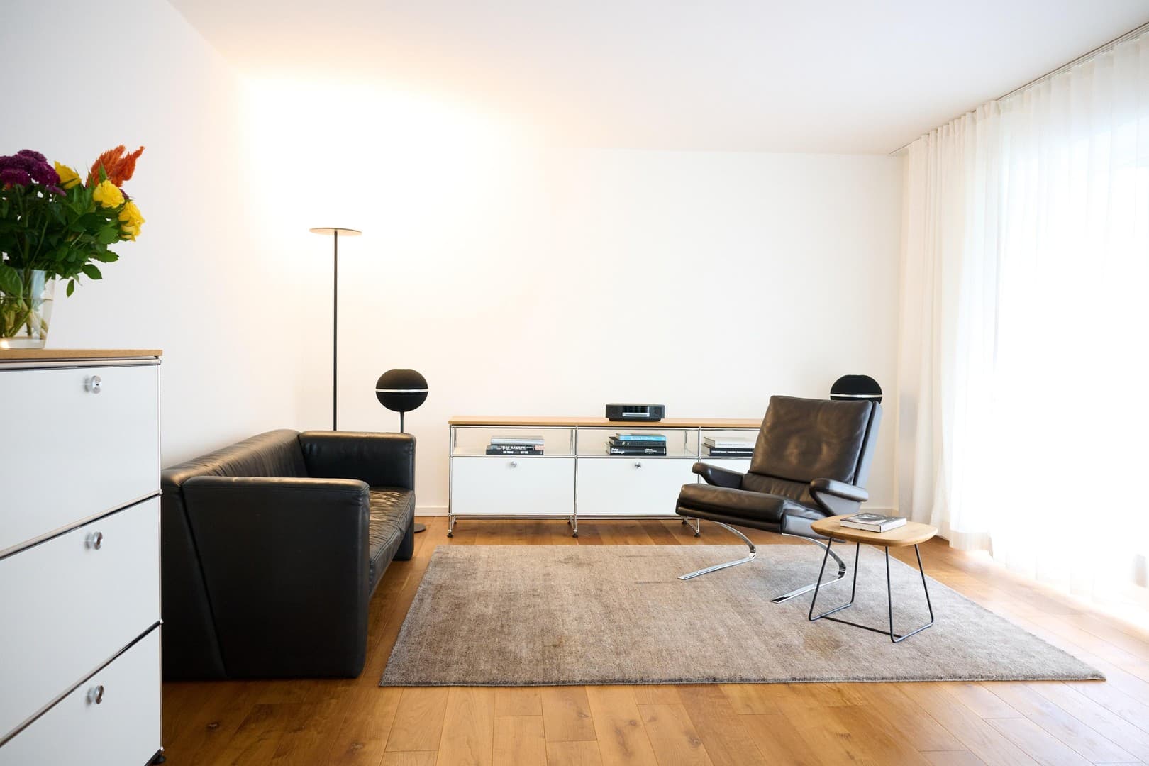 Renoviertes Highlight im schönen Golzheim (Prov.-frei), optional Garage & Stellplatz