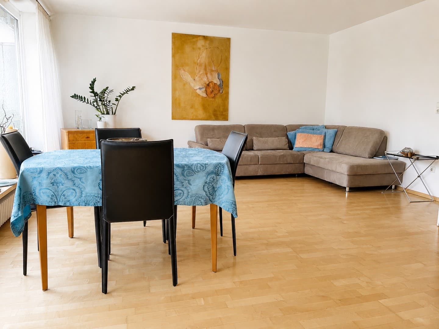 Großzügige Dachterrassenwohnung mit zusätzlichem Balkon in Haar