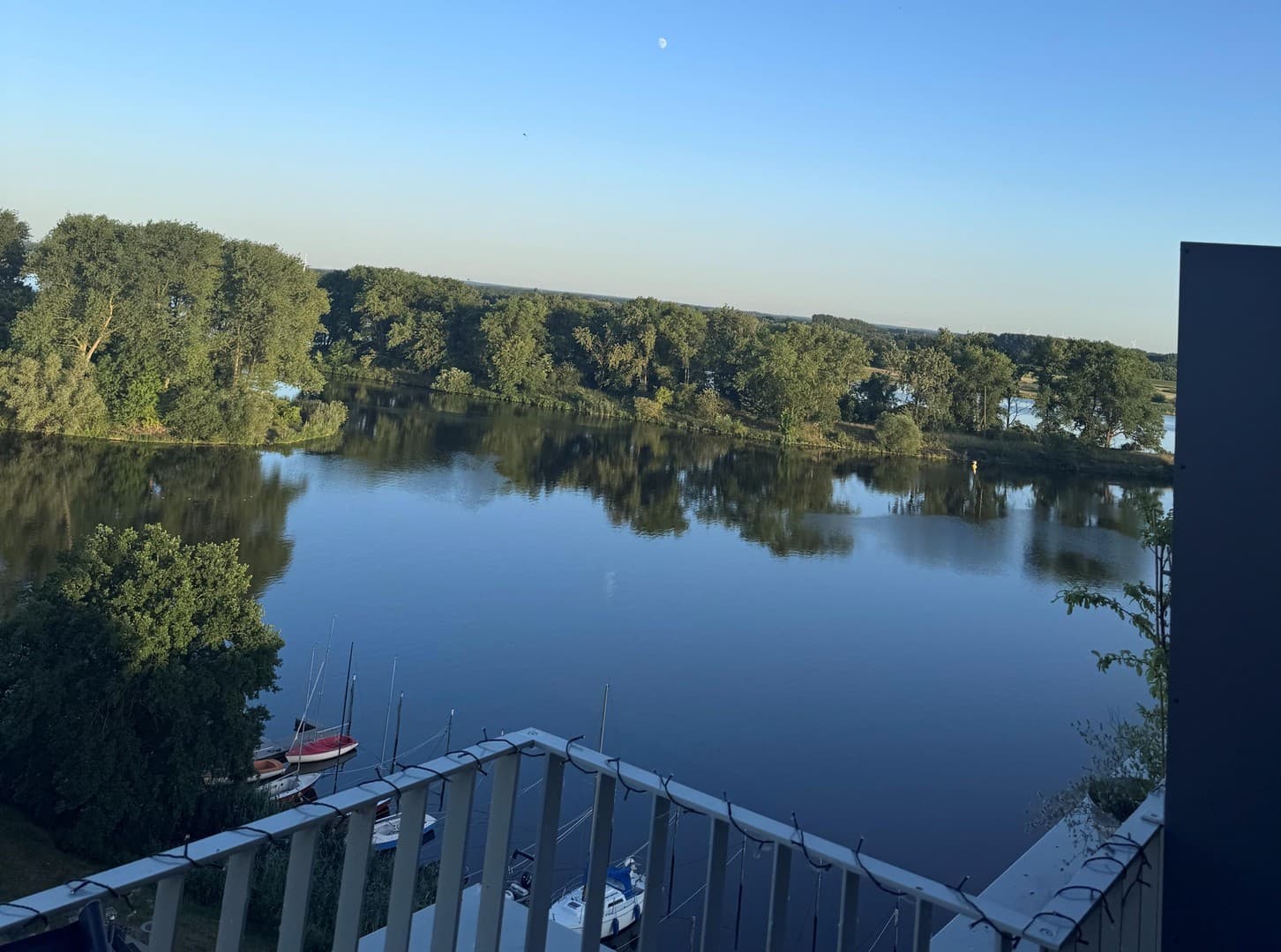 Exklusive 3-Zimmer-Penthouse-Wohnung direkt an der Elbe in Geesthacht