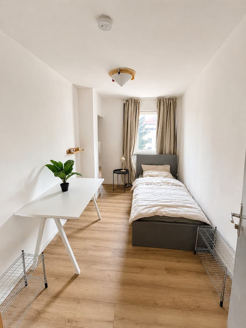 Möbliertes Studiozimmer ideal für Studenten & Berufstätige | ab 15.09.2026