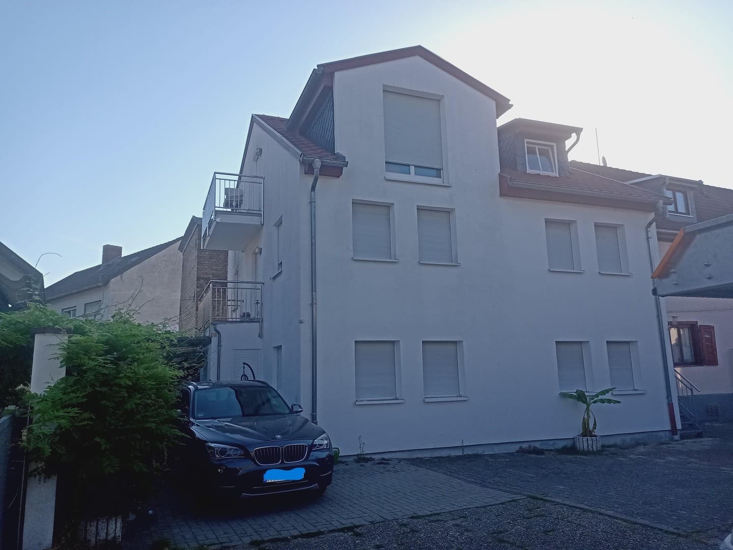 3-Familienhaus, Neuwertig, Hochheim, Massenheim