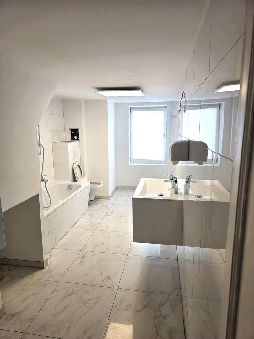Familienoase in Karlshorst – 204 m² Wohntraum mit 6,5 Zimmern nahe der S-Bahn