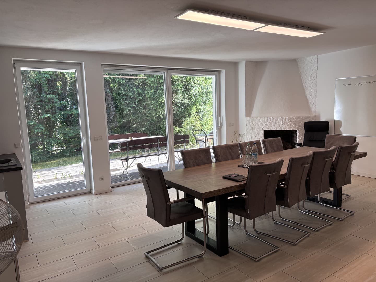 schöne Wohnung/Büro/Lager,gr.Terrasse,viel grün, ökologisch isoliert, Sichere Gewerbesteuerersparnis