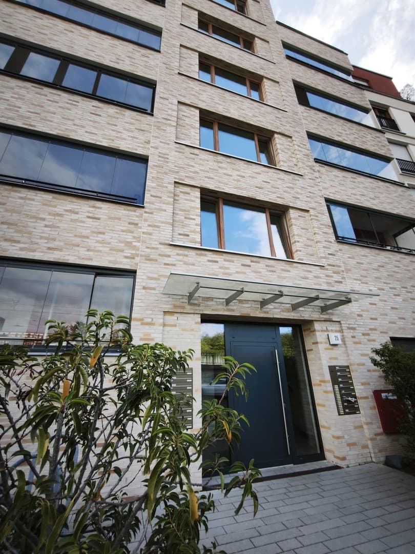 Traumhaft 2-Zimmer Wohnung Perfekte Messe-Lage: Erstklassige Anbindung im Herzen von Frankfurt