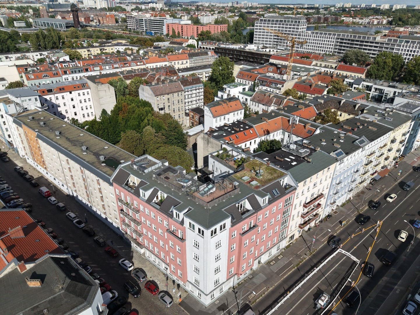großzügige 3-Zi-Whg / Spreelage / m. Gestaltungspotenzial / Bln.-Friedrichshain / von privat