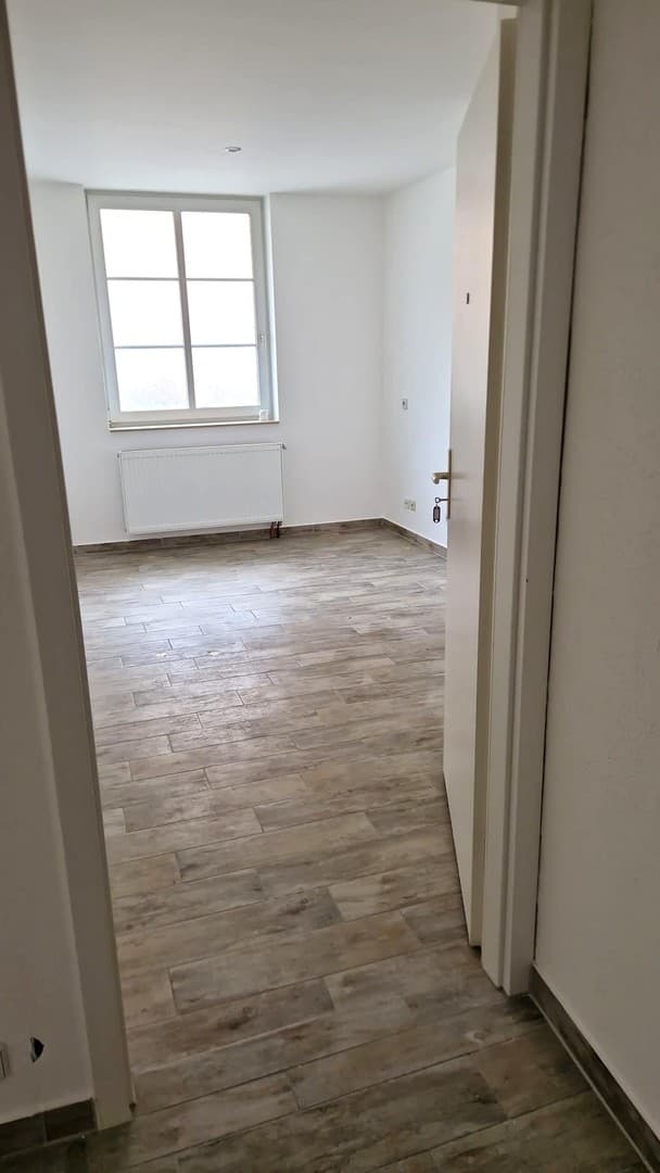 Wir bauen für Sie um! Erstbezug nach Renovierung - 5-Raum-Wohnung mit EBK und 140 m² in Altchemnitz