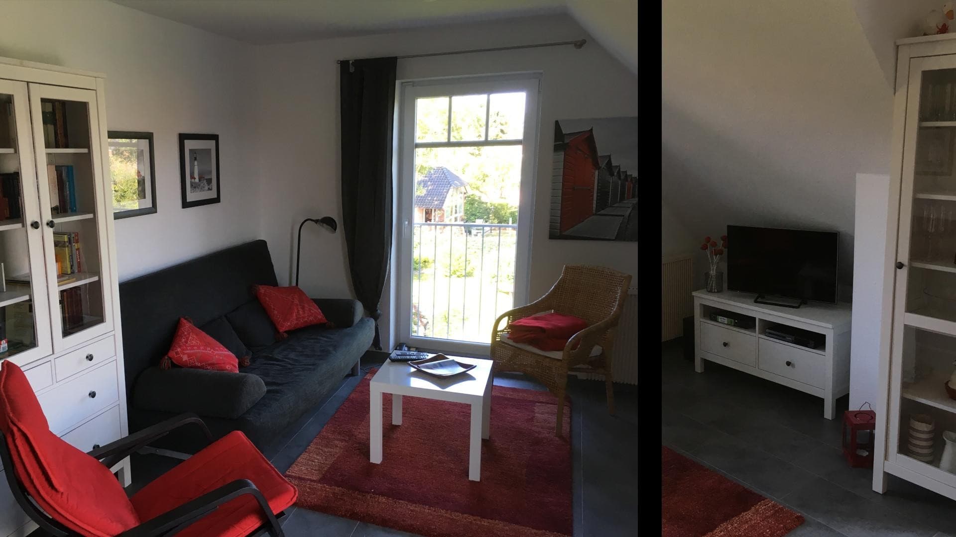 Moderne Wohnung mit großzügiger Loggia, Balkon und Spitzboden in Bestlage von Hooksiel