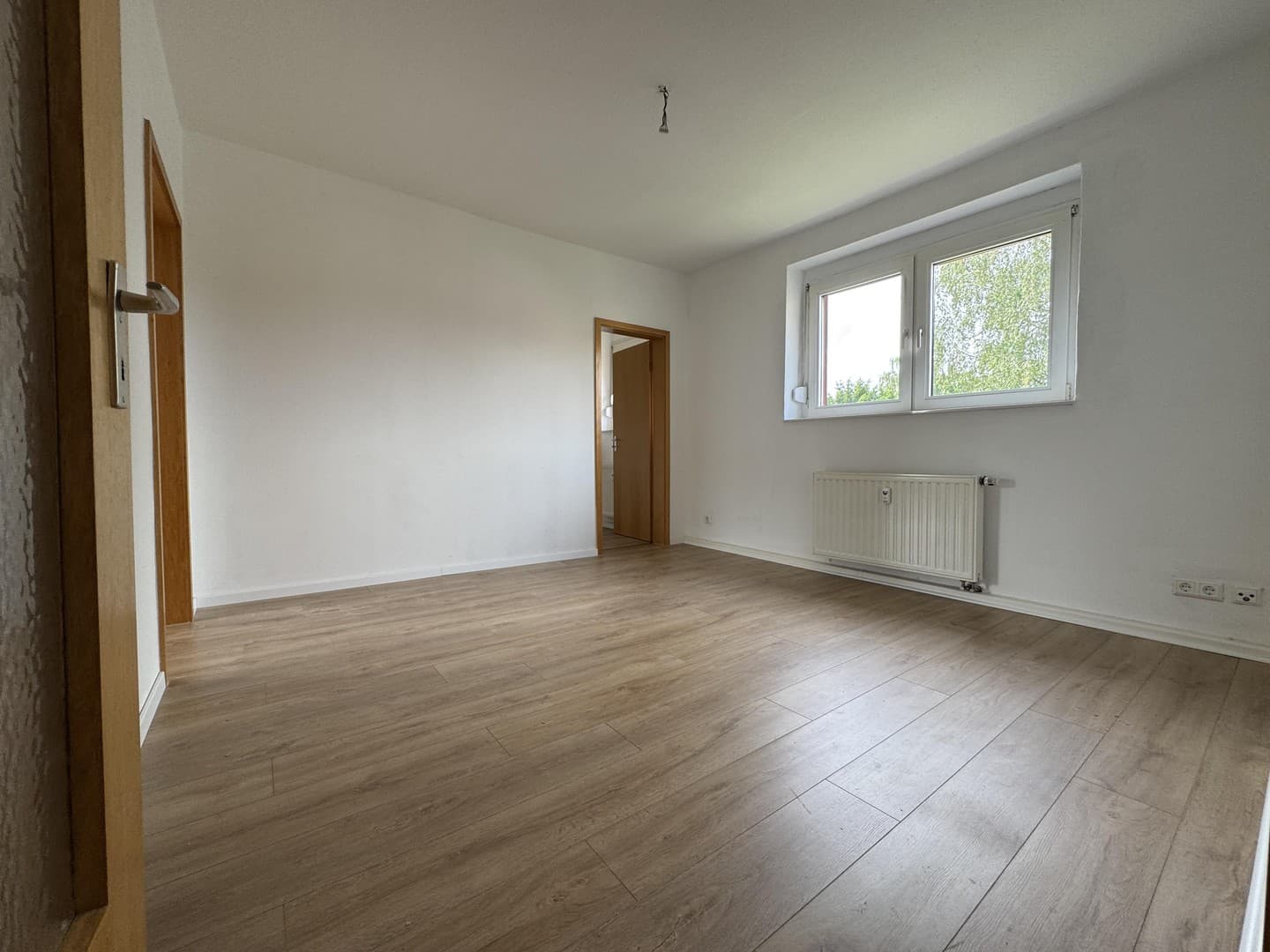schöne 3 Zimmer Wohnung, frei ab sofort