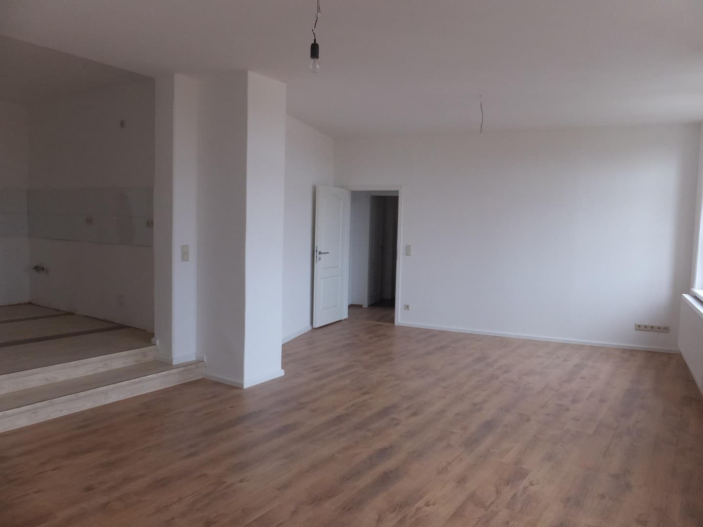Großzügiger Altbaucharme in zentraler Lage – 4‑Raum‑Wohnung mit besonderem Grundriss