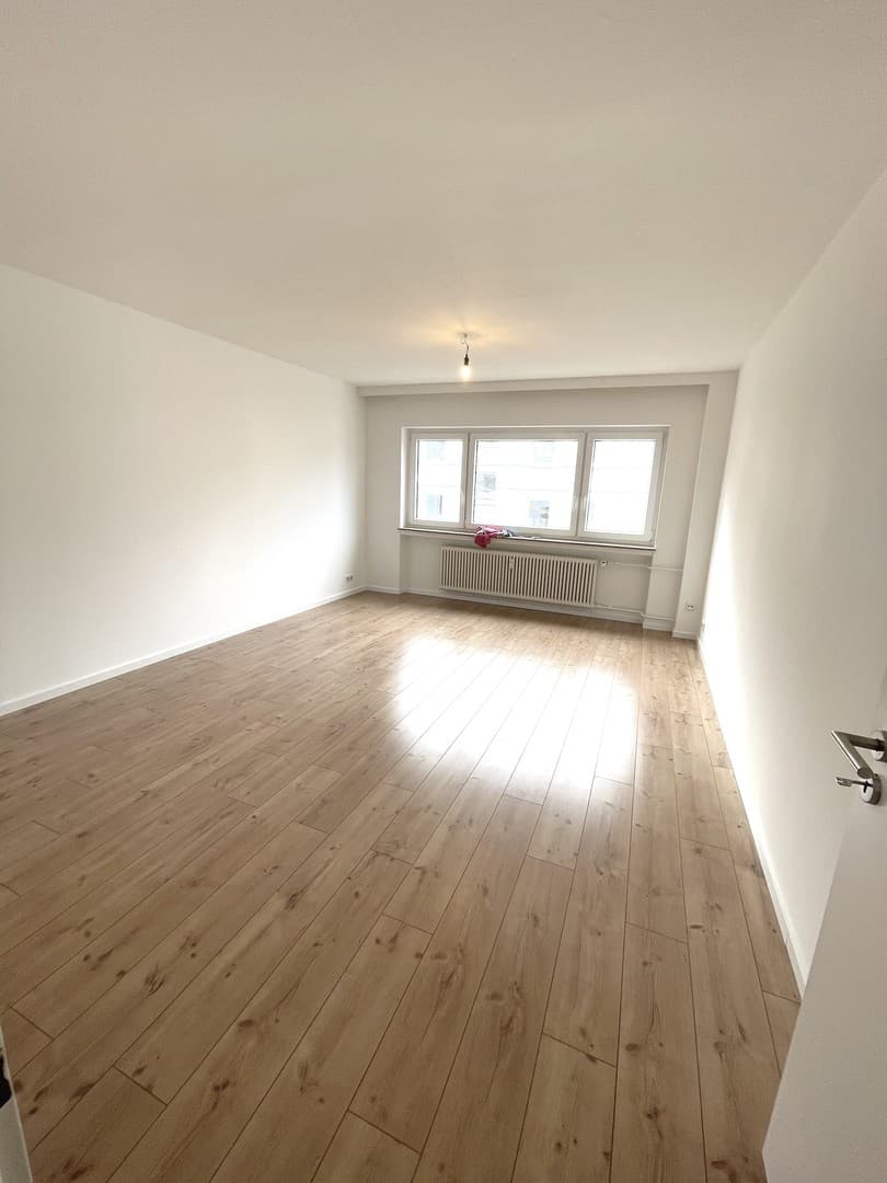 Modernisiertes 1-Zimmer-Apartment - kompakt, charmant & ab Oktober