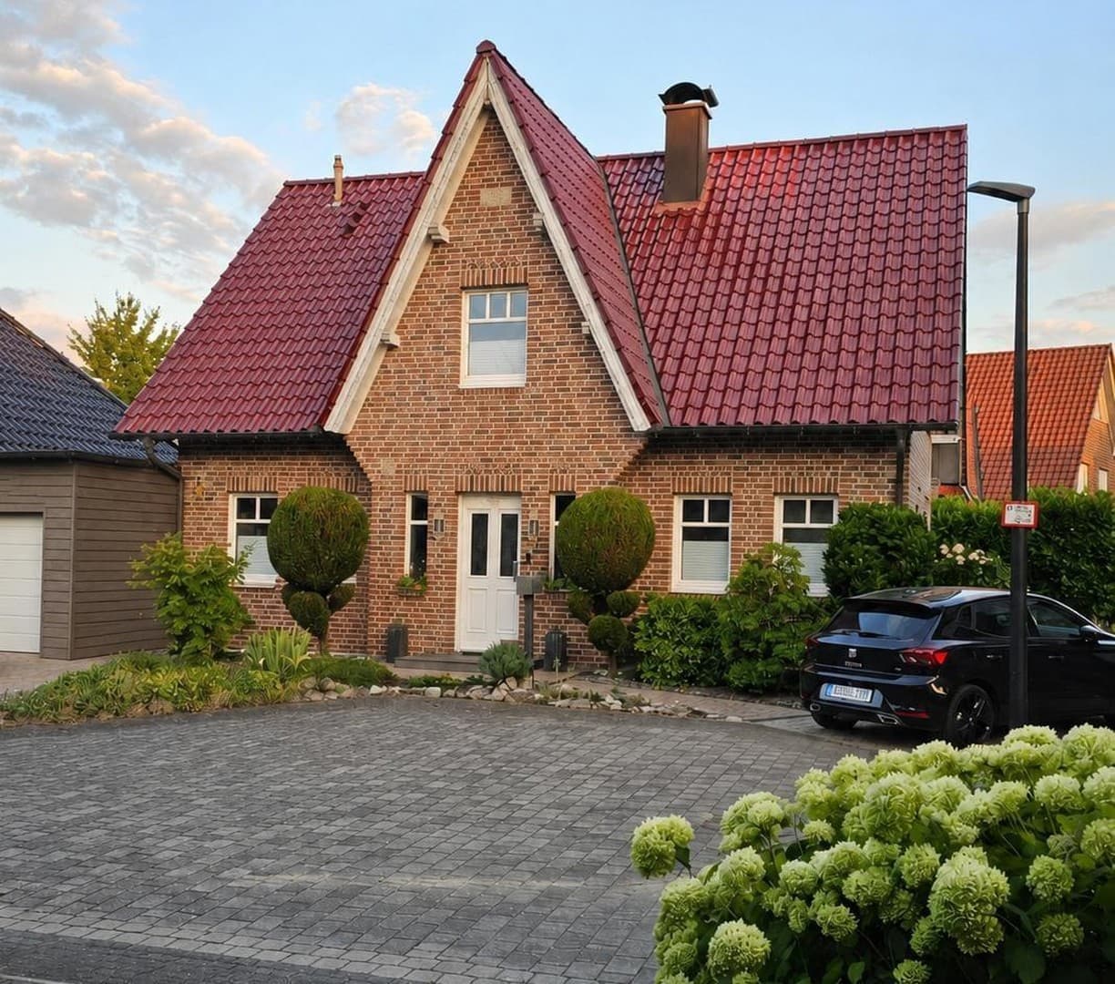 Provisionsfrei von privat: Stilvolles Einfamilienhaus im Sylter Stil in Laer (Münsterland)