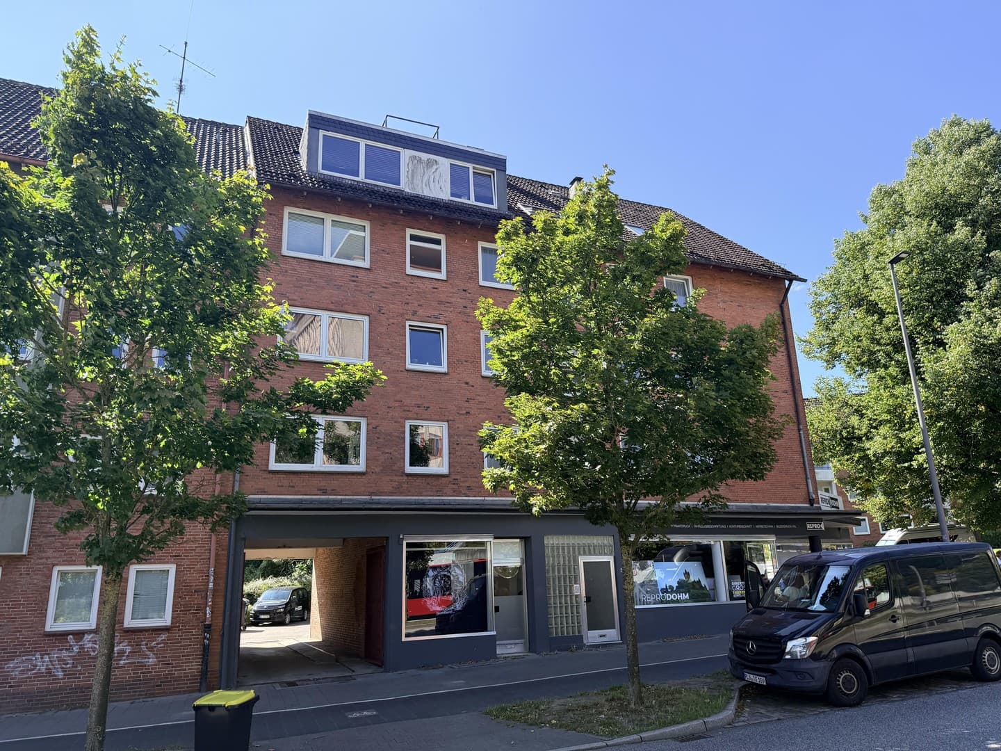 Mehrfamilienhaus in guter Lage in Kiel