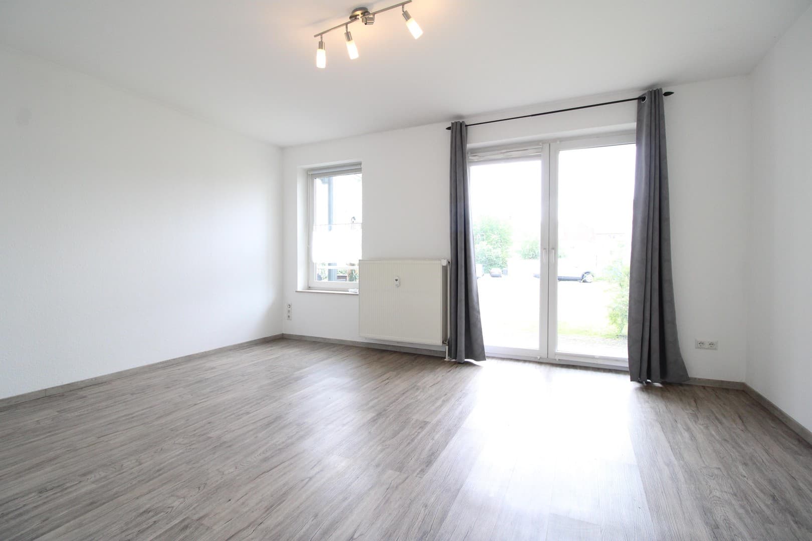 Zentrale 1-Zimmer-Erdgeschosswohnung mit Küche, Terrasse & Stellplatz in Paderborn