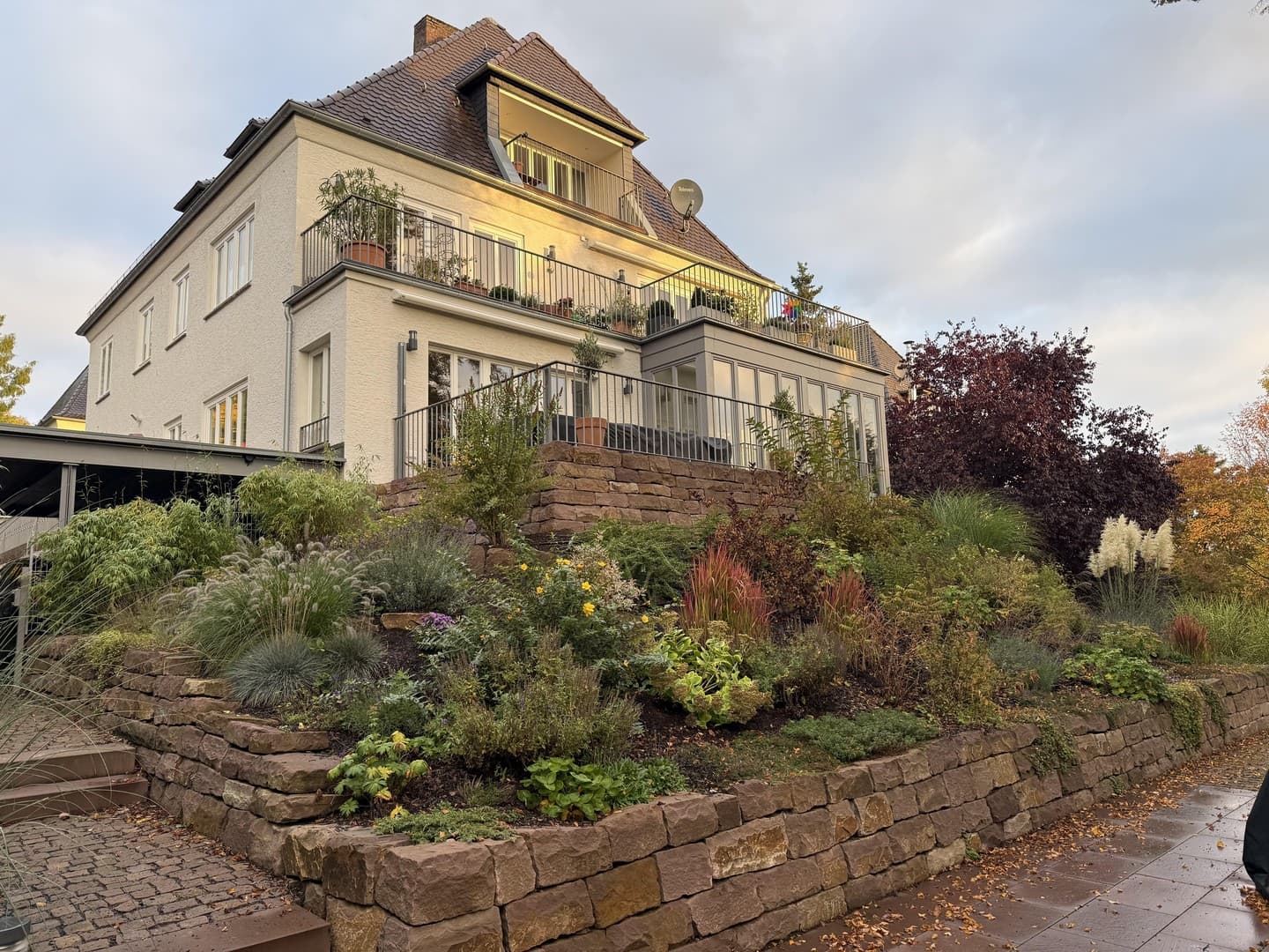 Hochwertig renovierte Erdgeschosswohnung am Mulang – 157 m², Wintergarten, Terrasse & 2 Bäder