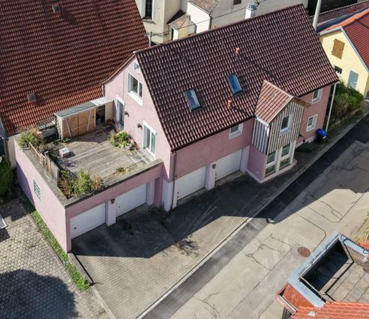 PROVISIONSFREI - Einfamilienhaus mit Einliegerwohnung