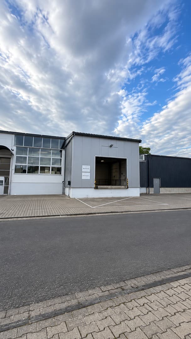 Lagerhalle Produktionshalle 605 m2 in Pfungstadt auch teilbar in 300 m2