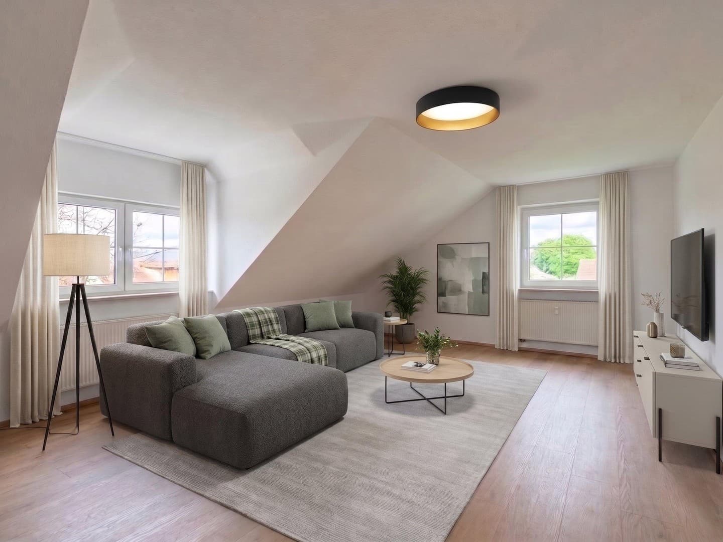 Renovierte 5-Zimmer-Dachgeschosswohnung mit Balkon, Garage und Effizienzklasse A+ – provisionsfrei