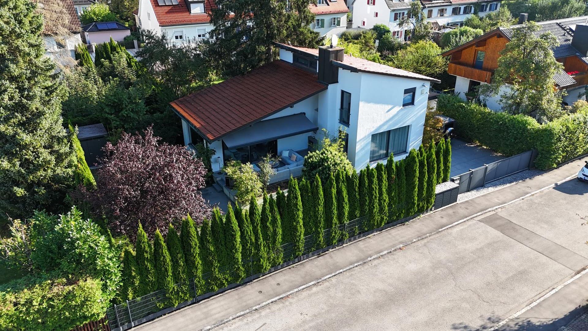 Freistehendes Architektenhaus mit sonniger Süd-West Ausrichtung