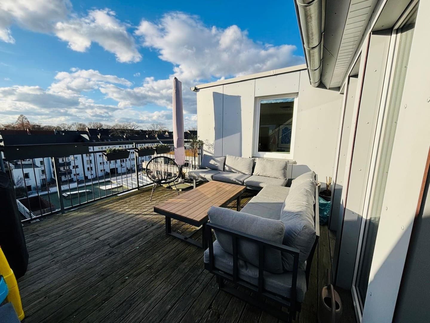 Do-Klinikviertel: TOP 3-Zi. WE | KFW | große Sonnen-Terrasse | Parkett | Tiefgarage