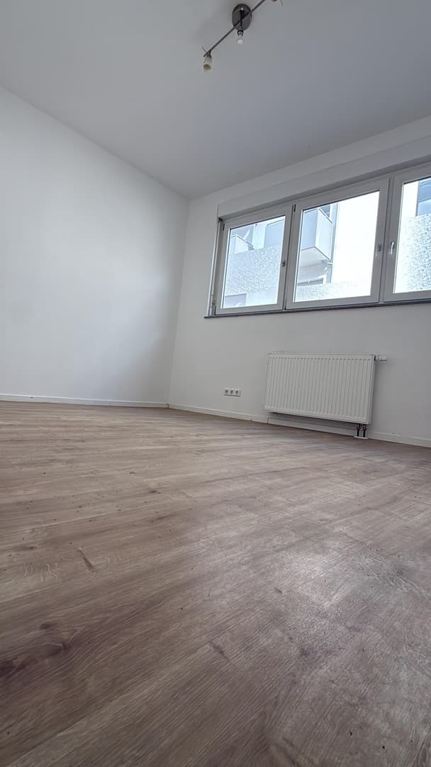 Kernsaniert 2025: 3 Zimmer, 60 m², Bad + Gäste-WC – Heilbronn Altstadt