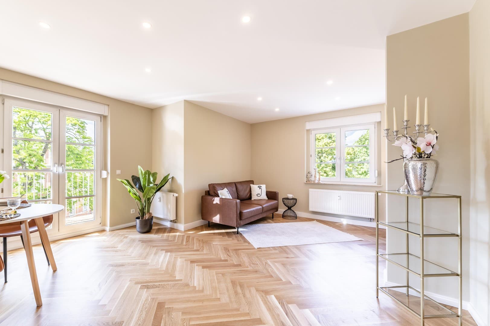 Luxus zum Einziehen | Kernsanierte Designerwohnung mit Balkon in Dresden Plauen