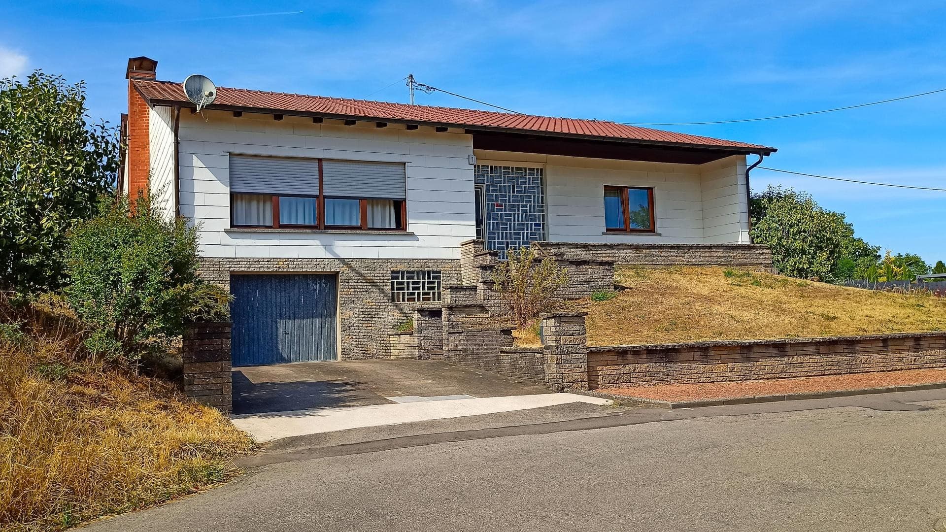 Freistehender Bungalow mit herrlicher Aussicht